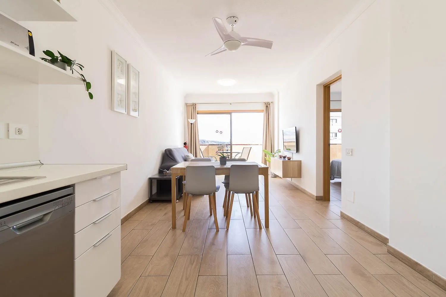 Emil Apartment - Agaete Parque Playa del Ingles  0*, Playa del Ingles (Gran Canaria)